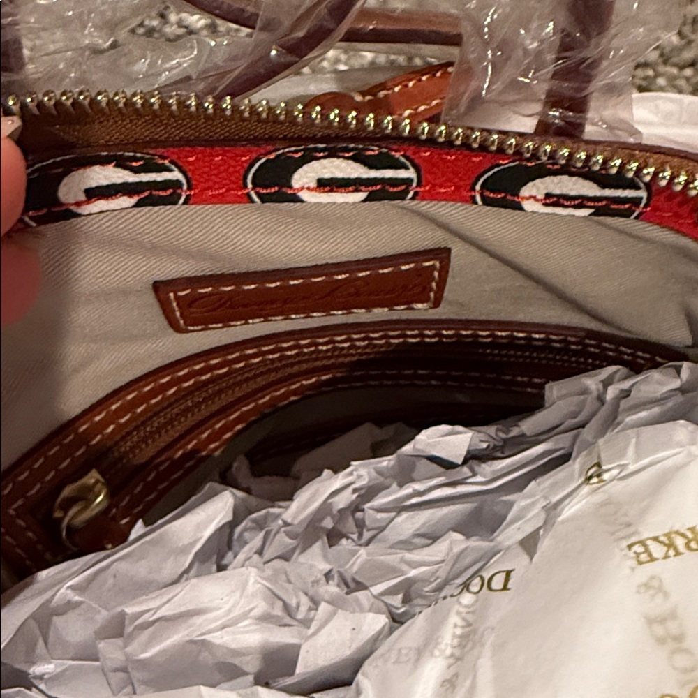 Dooney & Bourke Red Patterned Backpack NWT - image 4